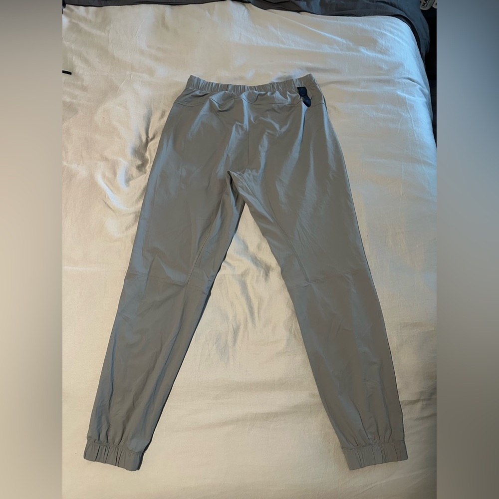 Mens Fabletics The One Jogger Training Athletic Pants - Shadow Grey Size Medium - Picture 8 of 8